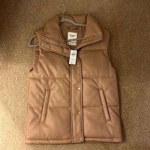 NWT Abercrombie and fitch tan faux leather vest
